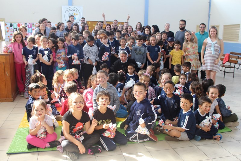 Terceirão e Pastoral Escolar realizam ação solidária